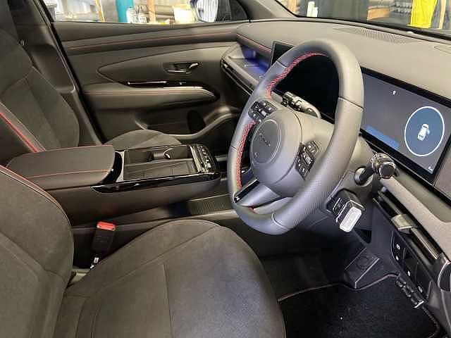 Hyundai TUCSON 1.6 T-GDi 13.8kWh N Line Edition SUV 5dr Petrol Plug-in Hybrid Auto Euro 6 (s/s) ABYSS Black