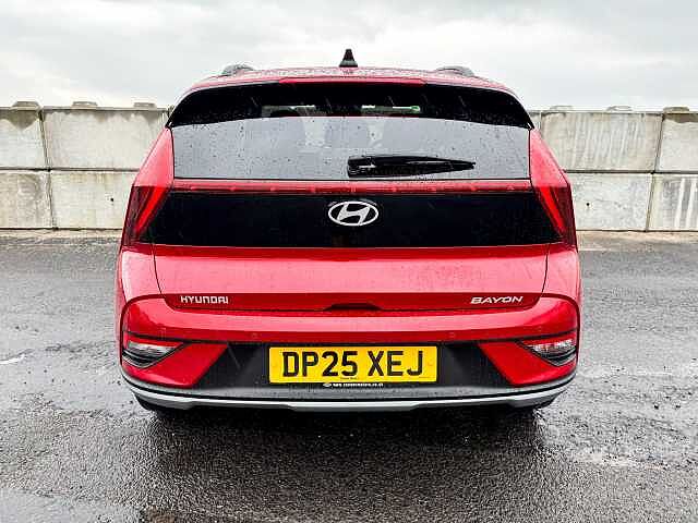 Hyundai BAYON 1.0 TGDi Ultimate 5dr DCT Red