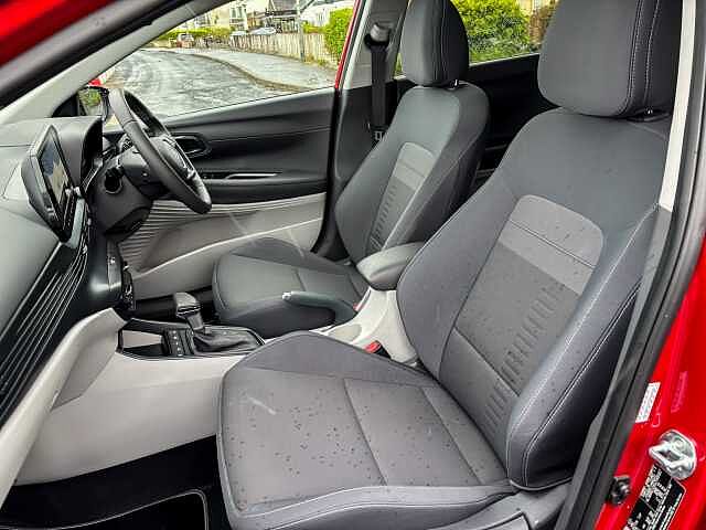 Hyundai BAYON 1.0 TGDi Ultimate 5dr DCT Red