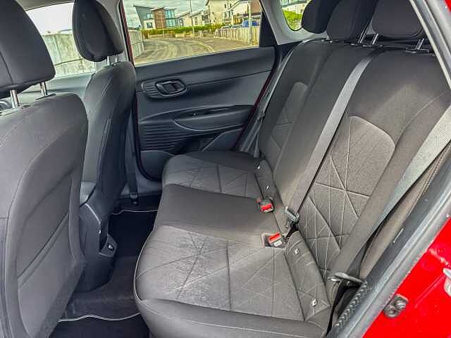 Hyundai BAYON 1.0 TGDi 48V MHEV Premium 5dr Red