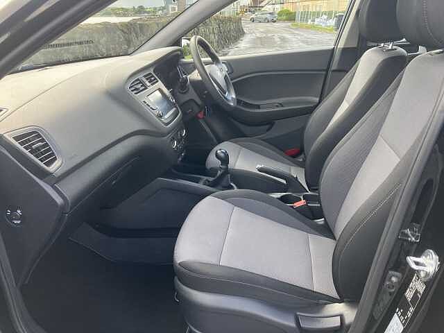 Hyundai i20 1.2 MPi S Connect 5dr