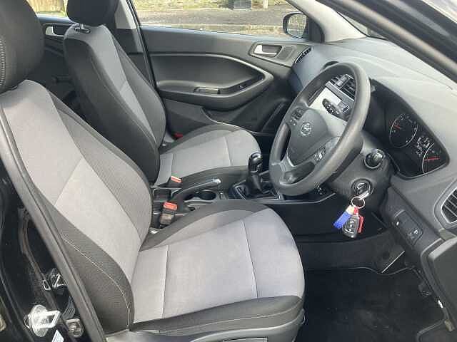Hyundai i20 1.2 MPi S Connect 5dr