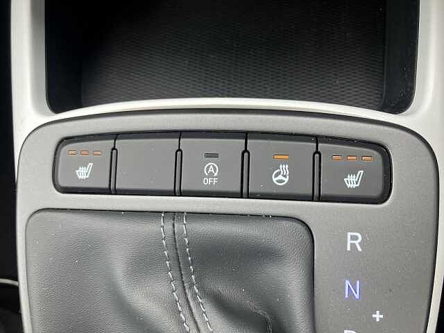 Hyundai i10 1.2 MPi Premium 5dr Auto