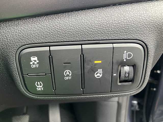 Hyundai i20 1.0T GDi 90 Black Line 5dr