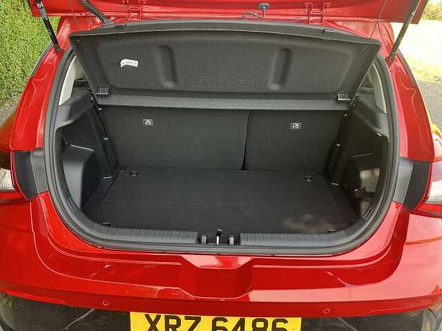 Hyundai i20 1.0T GDi 90 Tech Line 5dr