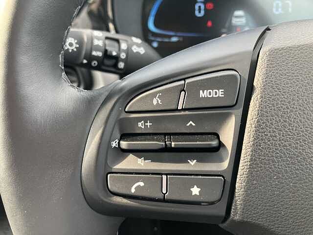 Hyundai i10 1.0 MPi Premium 5dr Auto