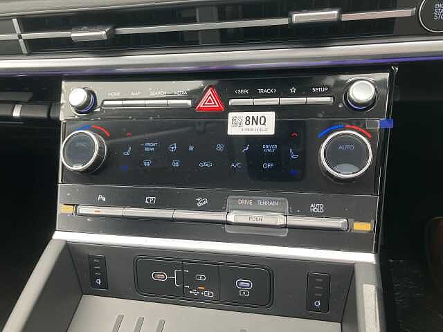 Hyundai SANTA FE 1.6 TGDi 239 Hybrid Ultimate 5dr 4WD Auto