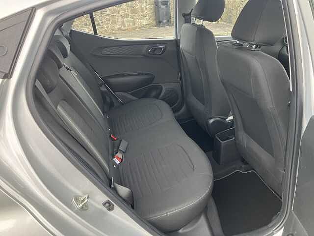Hyundai i10 1.0 MPi SE 5dr