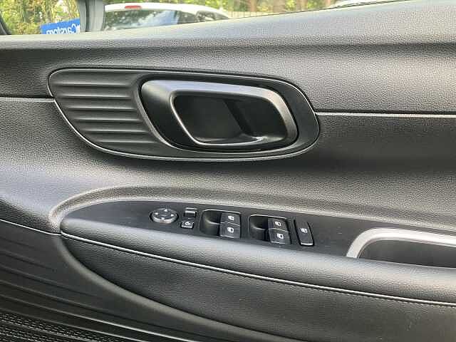 Hyundai BAYON 1.0 TGDi [90] Black Line 5dr Grey