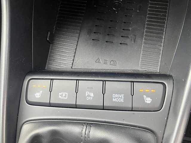 Hyundai BAYON 1.0 TGDi 48V MHEV Premium 5dr Green