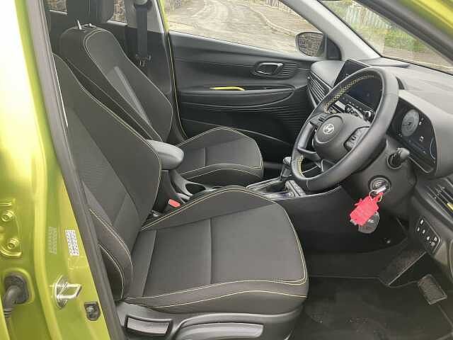 Hyundai I20 1.0T GDi Premium 5dr DCT Yellow