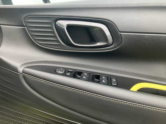 Hyundai I20 1.0T GDi Premium 5dr DCT Yellow