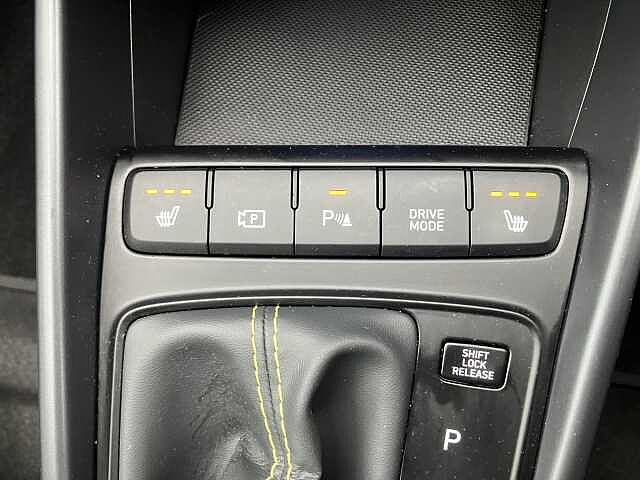 Hyundai I20 1.0T GDi Premium 5dr DCT Yellow
