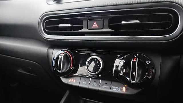Hyundai Kona SE Connect