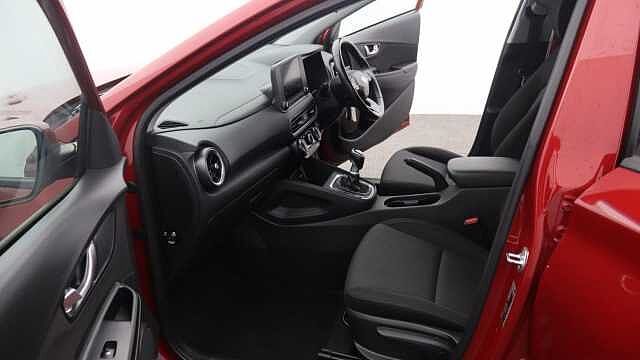 Hyundai Kona SE Connect