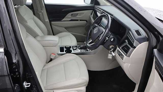 SsangYong Korando 1.5 Ventura SUV 5dr Petrol Auto Euro 6 (s/s) (163 ps)