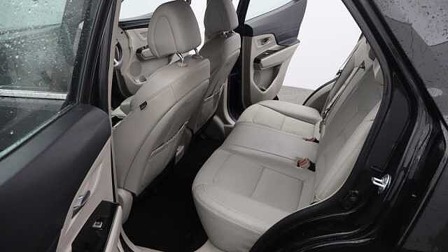 SsangYong Korando 1.5 Ventura SUV 5dr Petrol Auto Euro 6 (s/s) (163 ps)