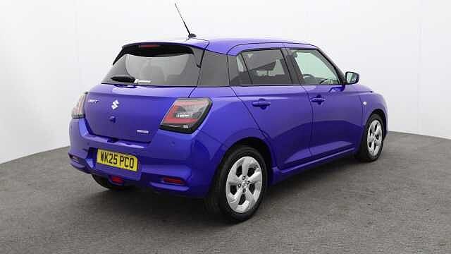 Suzuki Swift 1.2 MHEV Motion Hatchback 5dr Petrol Hybrid Manual Euro 6 (s/s) (82 ps)