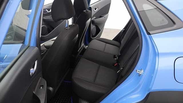Hyundai KONA 1.6 h-GDi SE Connect SUV 5dr Petrol Hybrid DCT Euro 6 (s/s) (141 ps) Blue
