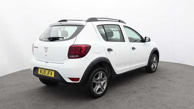 Dacia Sandero Stepway 1.0 SCe Essential Hatchback 5dr Petrol Manual Euro 6 (75 ps)