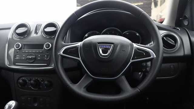 Dacia Sandero Stepway 1.0 SCe Essential Hatchback 5dr Petrol Manual Euro 6 (75 ps)