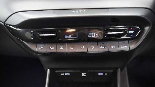 Hyundai BAYON 1.0 T-GDi MHEV Premium SUV 5dr Petrol Hybrid DCT Euro 6 (s/s) (100 ps)