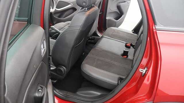 Vauxhall Crossland 1.2 Turbo Ultimate SUV 5dr Petrol Auto Euro 6 (s/s) (130 ps)