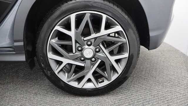 Hyundai KONA 1.6 h-GDi Premium SUV 5dr Petrol Hybrid DCT Euro 6 (s/s) (141 ps)