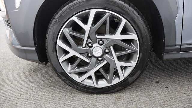 Hyundai KONA 1.6 h-GDi Premium SUV 5dr Petrol Hybrid DCT Euro 6 (s/s) (141 ps)