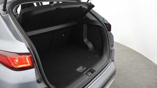 Hyundai KONA 1.6 h-GDi Premium SUV 5dr Petrol Hybrid DCT Euro 6 (s/s) (141 ps)