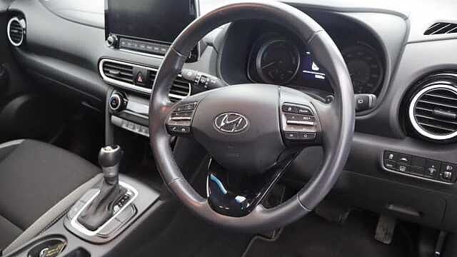 Hyundai KONA 1.6 h-GDi Premium SUV 5dr Petrol Hybrid DCT Euro 6 (s/s) (141 ps)