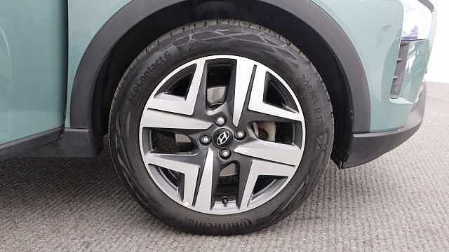 Hyundai BAYON 1.0 T-GDi MHEV Ultimate SUV 5dr Petrol Hybrid DCT Euro 6 (s/s) (100 ps)