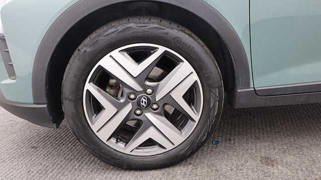 Hyundai BAYON 1.0 T-GDi MHEV Ultimate SUV 5dr Petrol Hybrid DCT Euro 6 (s/s) (100 ps)