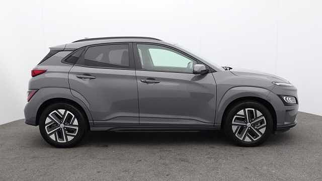 Hyundai KONA 64kWh Premium SUV 5dr Electric Auto (10.5kW Charger) (204 ps)