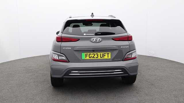 Hyundai KONA 64kWh Premium SUV 5dr Electric Auto (10.5kW Charger) (204 ps)