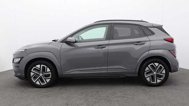Hyundai KONA 64kWh Premium SUV 5dr Electric Auto (10.5kW Charger) (204 ps)