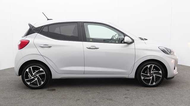 Hyundai I10 1.2 Premium Hatchback 5dr Petrol Auto Euro 6 (s/s) (79 ps) Grey