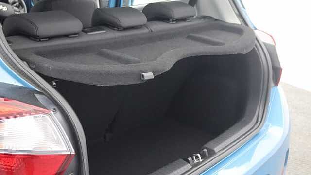 Hyundai i10 1.0 SE Connect Hatchback 5dr Petrol Manual Euro 6 (s/s) (67 ps)