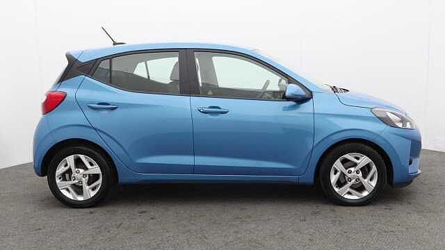 Hyundai i10 1.0 SE Connect Hatchback 5dr Petrol Manual Euro 6 (s/s) (67 ps)