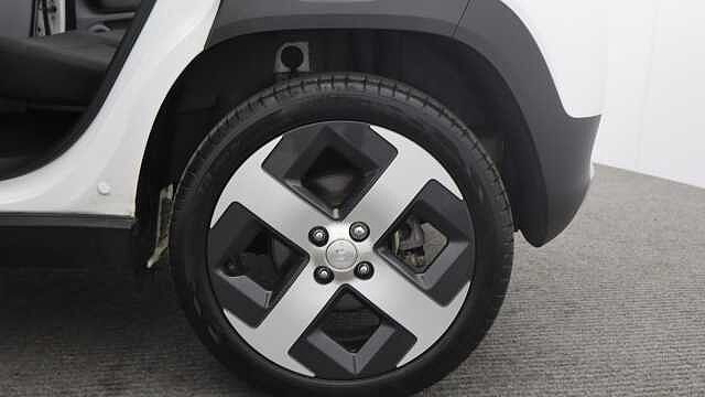 Hyundai INSTER Long Range 49kWh 02 SUV 5dr Electric Auto (115 ps) White