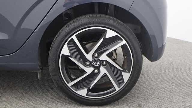 Hyundai I10 1.0 Premium Hatchback 5dr Petrol Manual Euro 6 (s/s) (63 ps) Grey