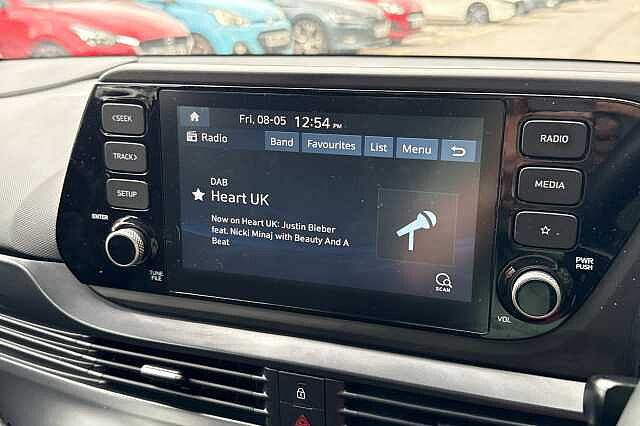 Hyundai BAYON T-GDI SE CONNECT DCT MHEV Sleek Silver