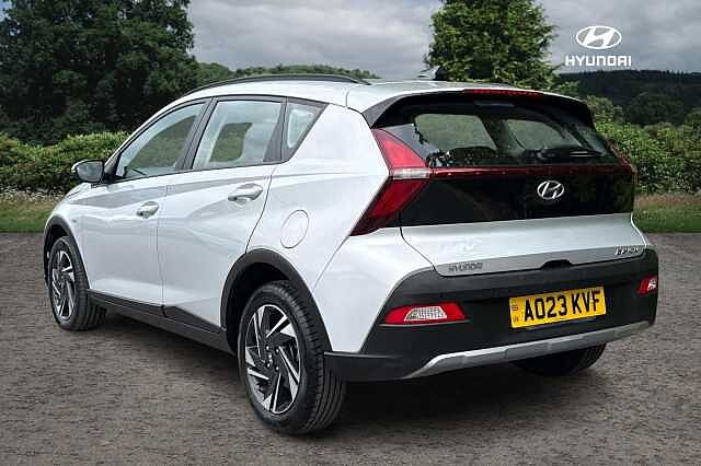 Hyundai BAYON T-GDI SE CONNECT DCT MHEV Sleek Silver