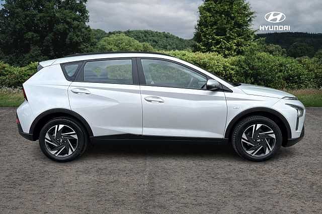 Hyundai BAYON T-GDI SE CONNECT DCT MHEV Sleek Silver