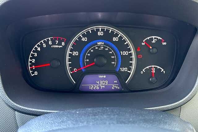 Hyundai I10 PREMIUM Phantom Black