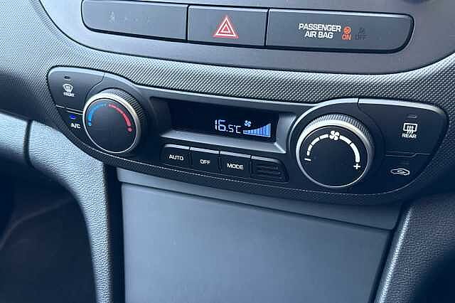 Hyundai I10 PREMIUM Phantom Black