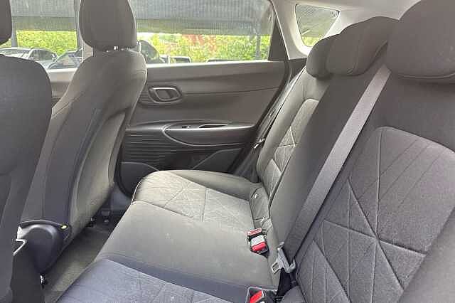 Hyundai Bayon T-GDI SE CONNECT DCT MHEV