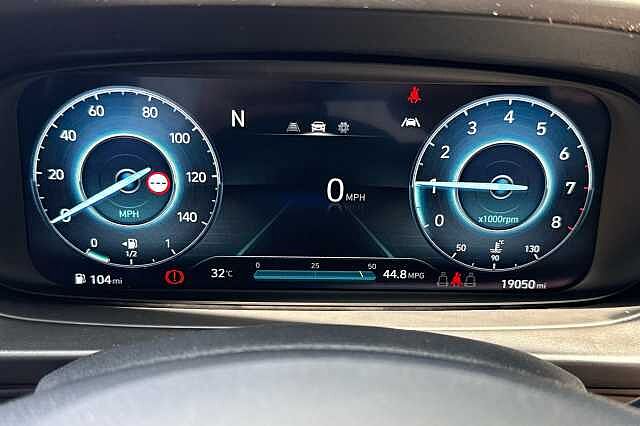 Hyundai BAYON T-GDI SE CONNECT MHEV Atlas White