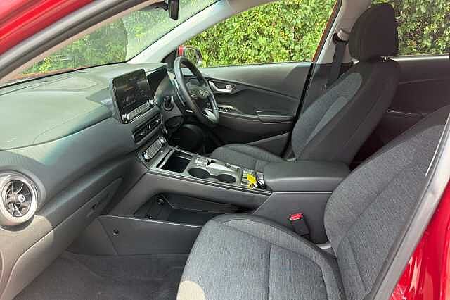 Hyundai Kona PREMIUM