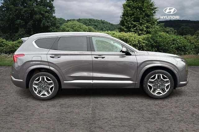 Hyundai Santa Fe 1.6 TGDi Plug-in Hybrid Ultimate 5dr 4WD Auto
